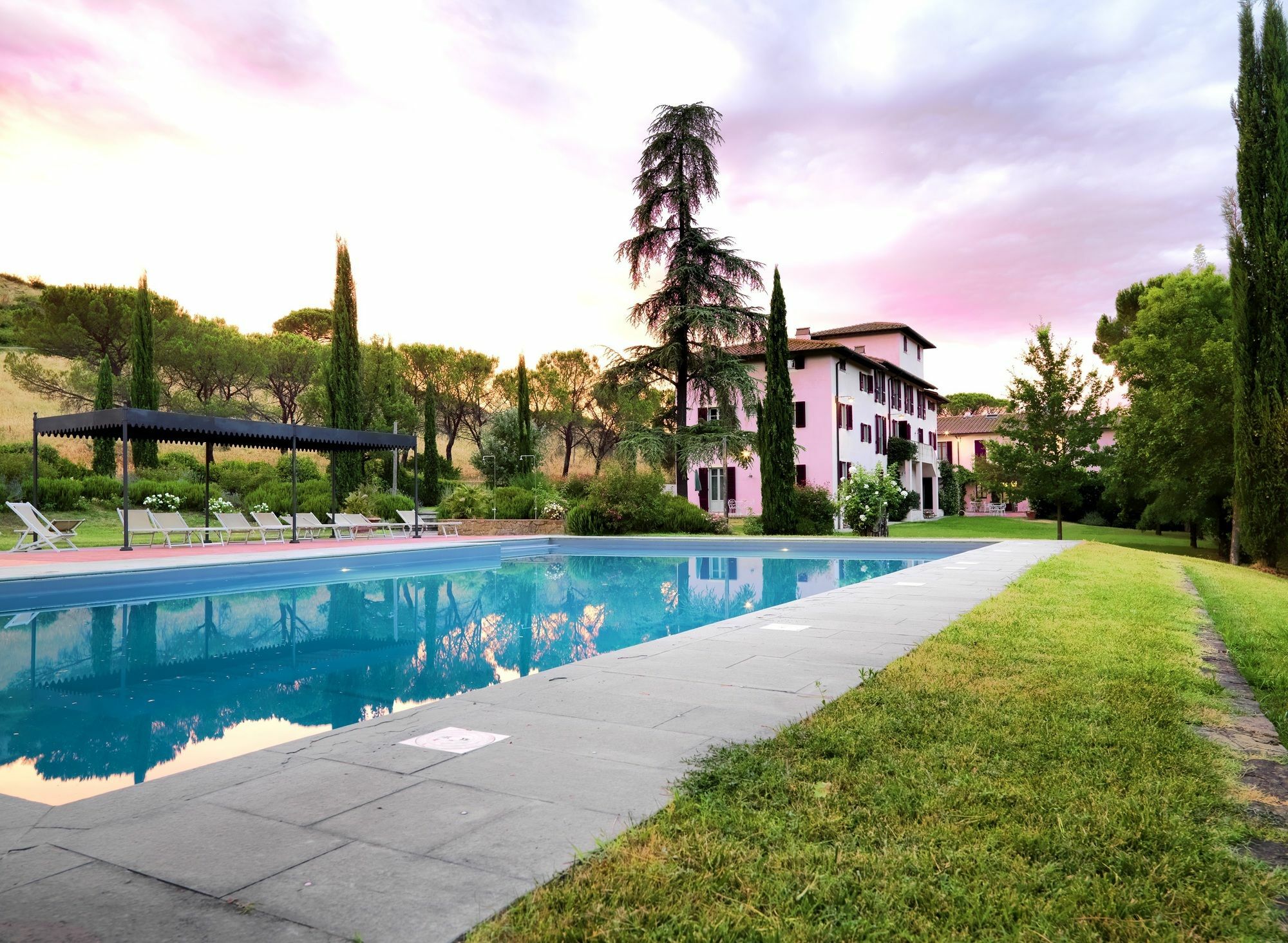 Appartamenti Agriturismo La Canonica Чертальдо Екстер'єр фото