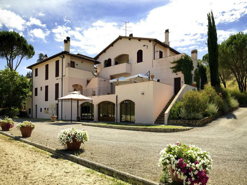 Appartamenti Agriturismo La Canonica Чертальдо Екстер'єр фото
