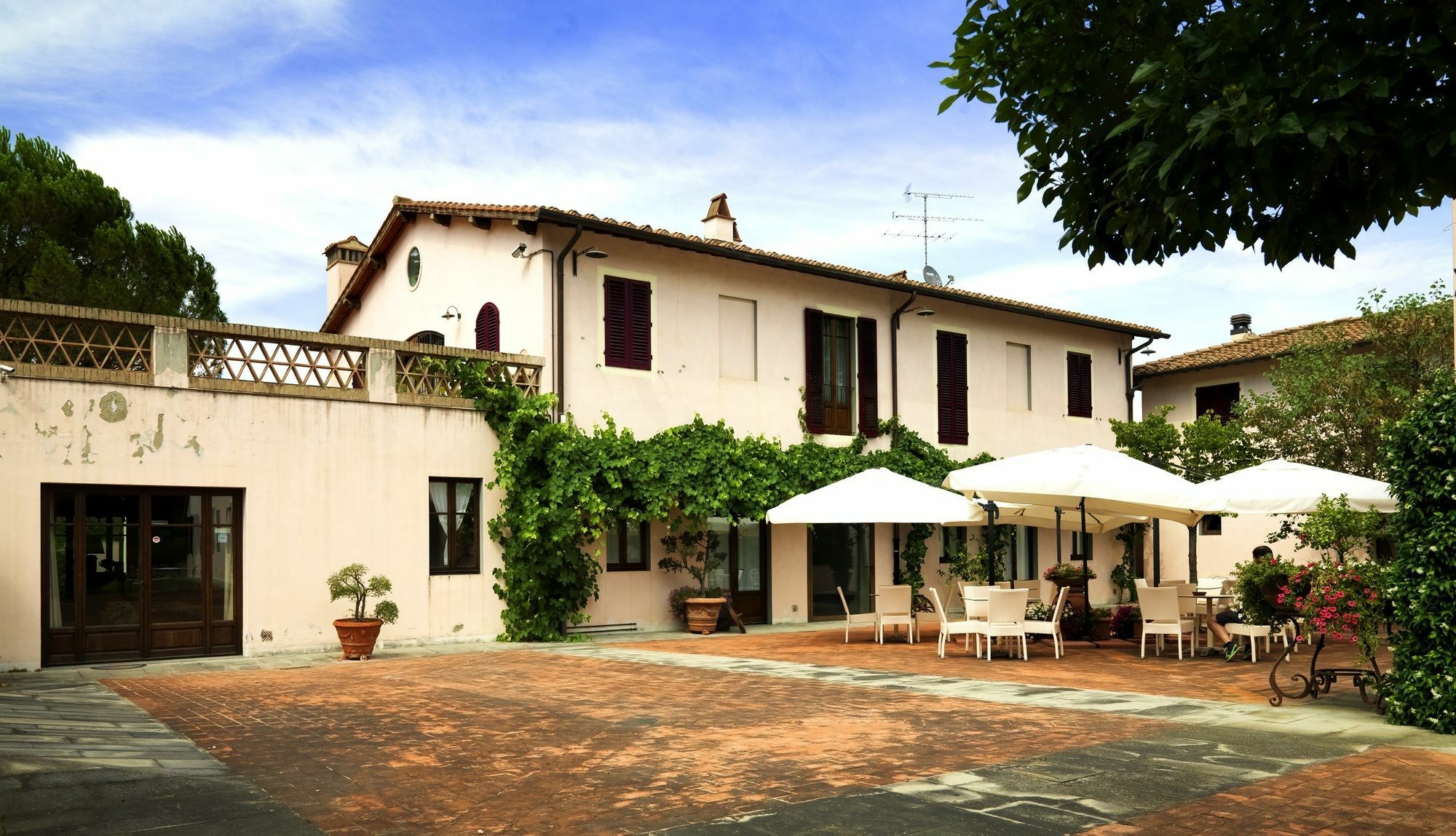 Appartamenti Agriturismo La Canonica Чертальдо Екстер'єр фото